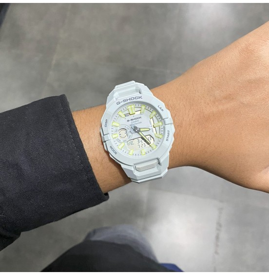 CASIO G-SHOCK G-SQUAD GBA950 SERIES GBA-950-7A